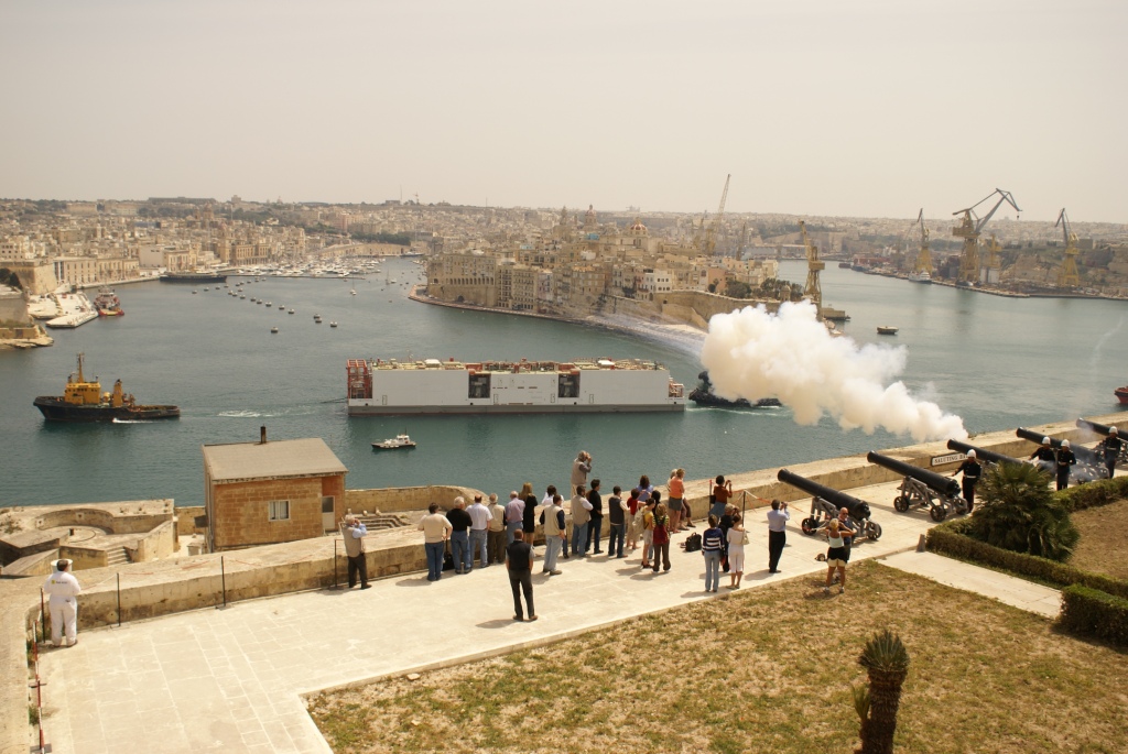 barge-8.jpg
