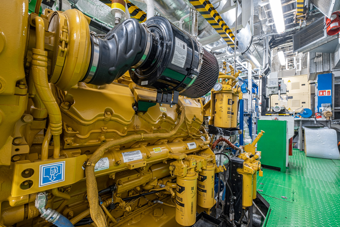 er-caterpillar-genset-foto-3.jpg