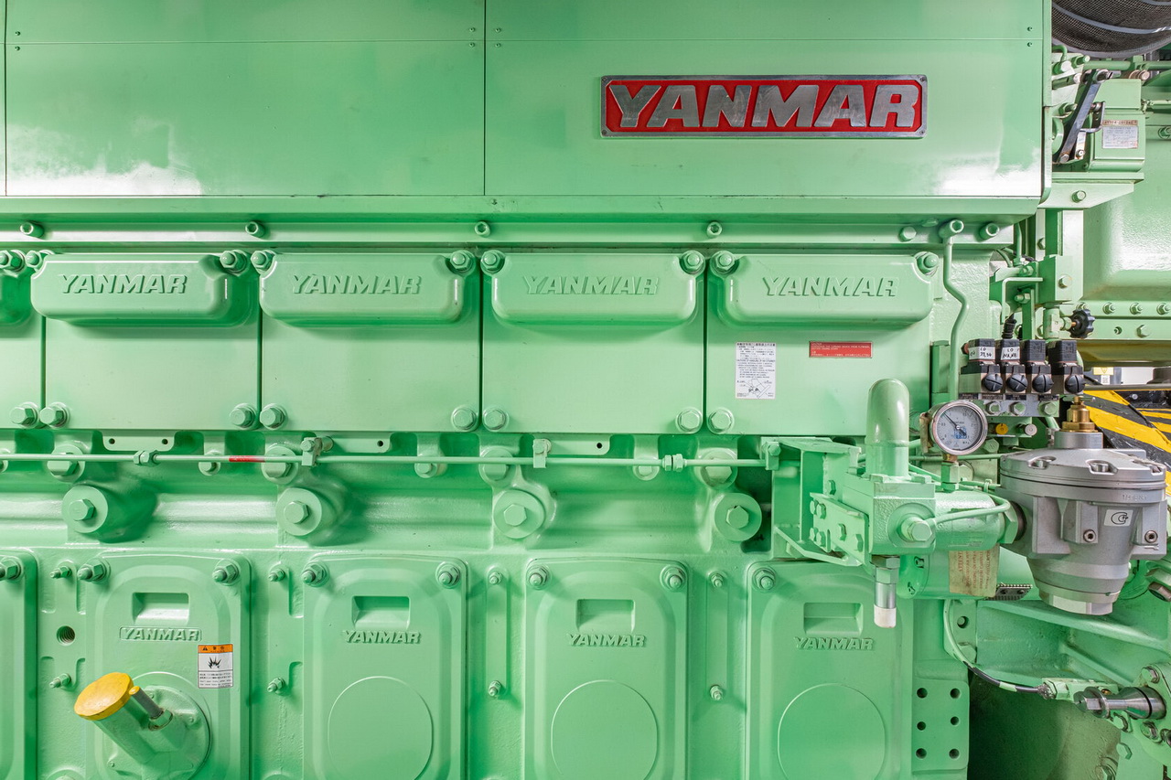 ГД Yanmar 6EY26W / проект Damen CCa 5712 LS.