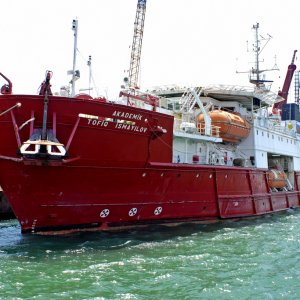 AKADEMIK TOFIQ ISMAYILOV