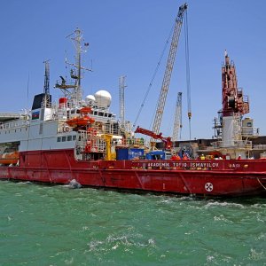 AKADEMIK TOFIQ ISMAYILOV