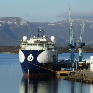ISLAND CONSTRUCTOR - IMO 9390678