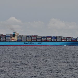 MAERSK KOBE