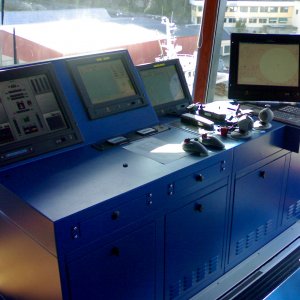 HUGIN EXPLORER