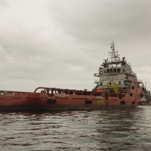 ARMADA TUAH 305