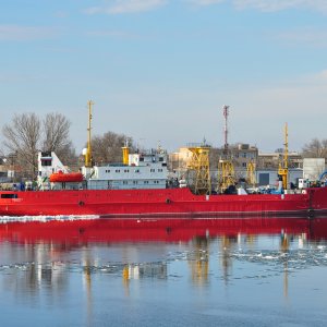 ИЗЫСКАТЕЛЬ-3