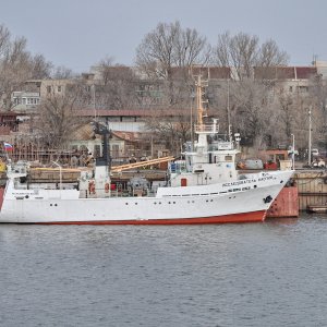 ИССЛЕДОВАТЕЛЬ КАСПИЯ