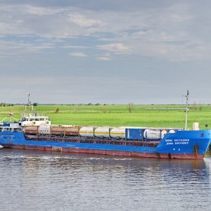 БОРИС КУСТОДИЕВ