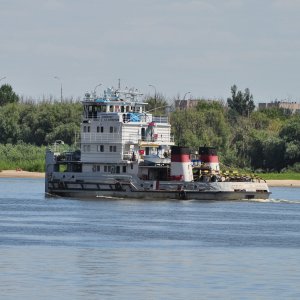 ИНЖЕНЕР Л.Г.СМИРНОВ