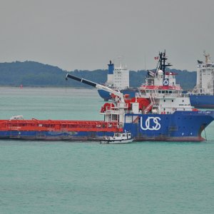 UOS COLUMBIA at anchor