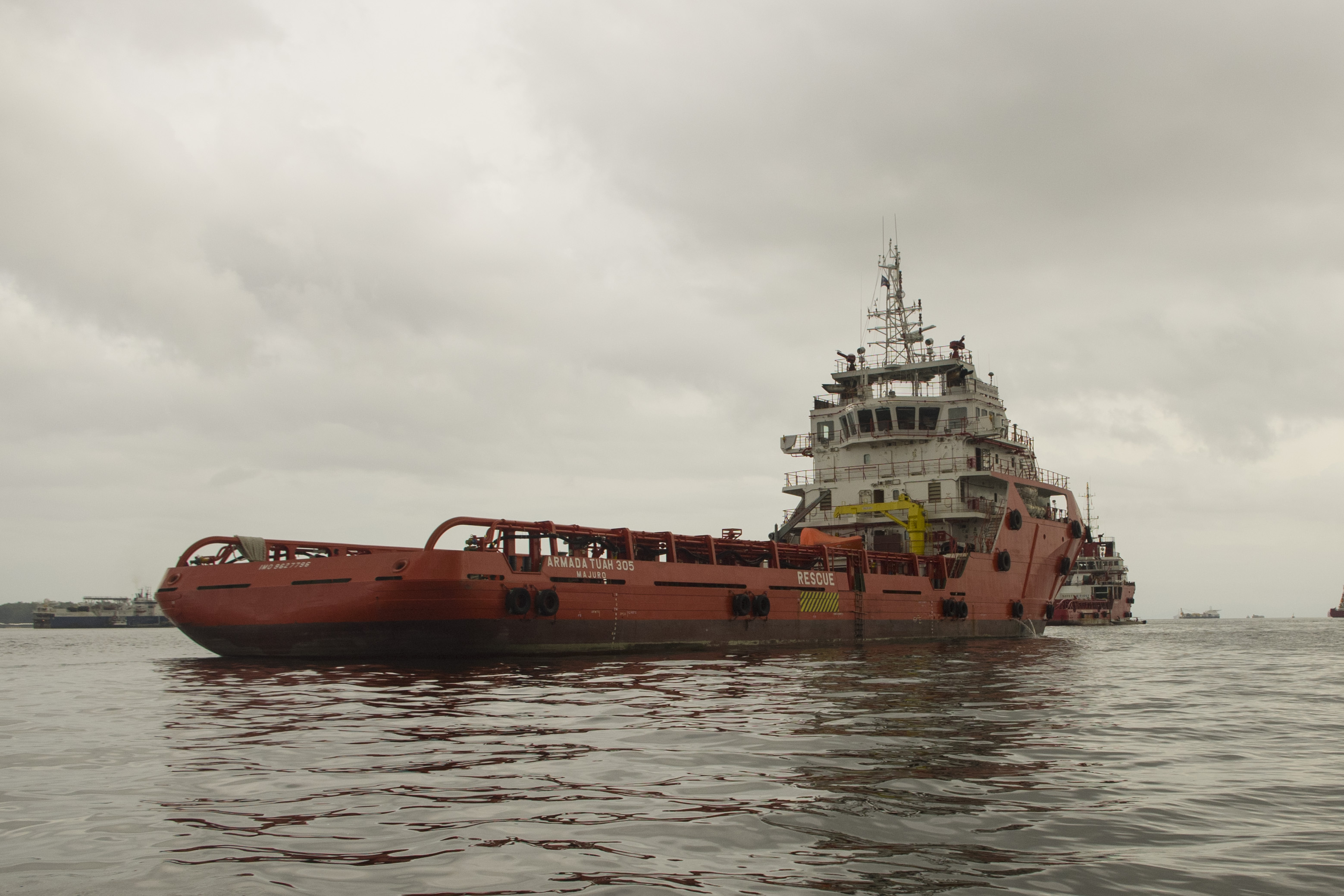 ARMADA TUAH 305