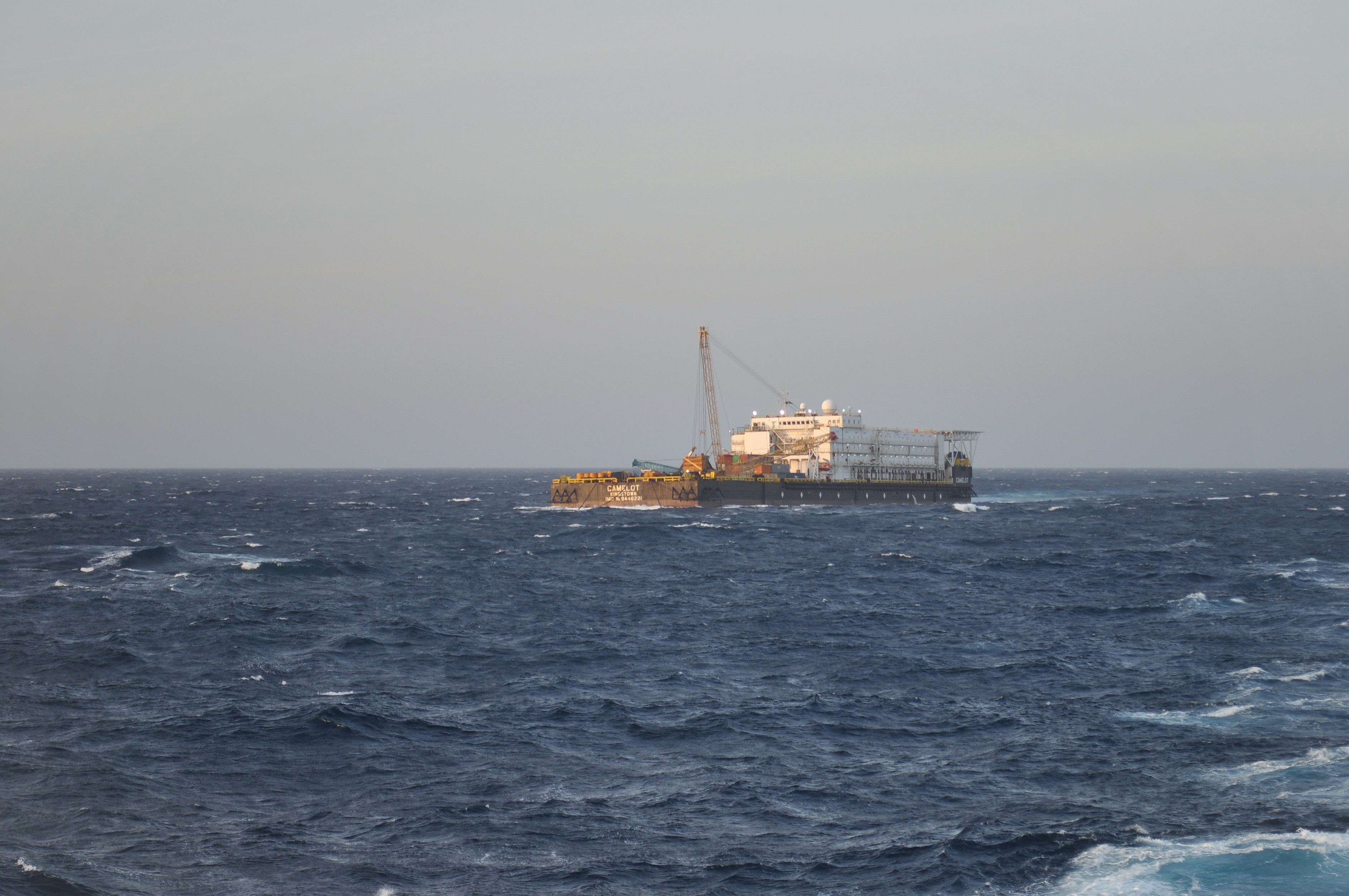 CAMELOT BARGE DURING OCEAN TOWING