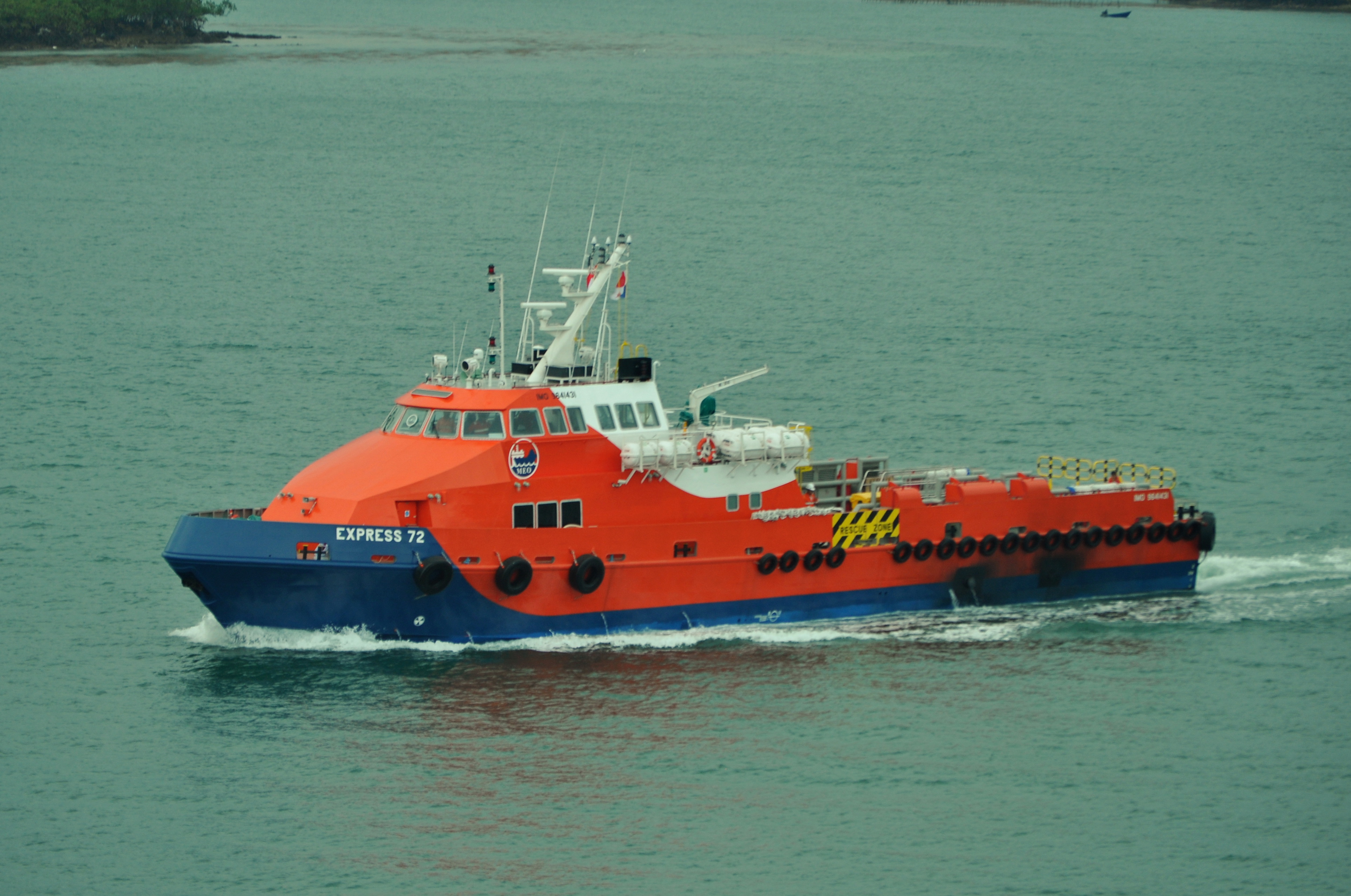 EXPRESS 72