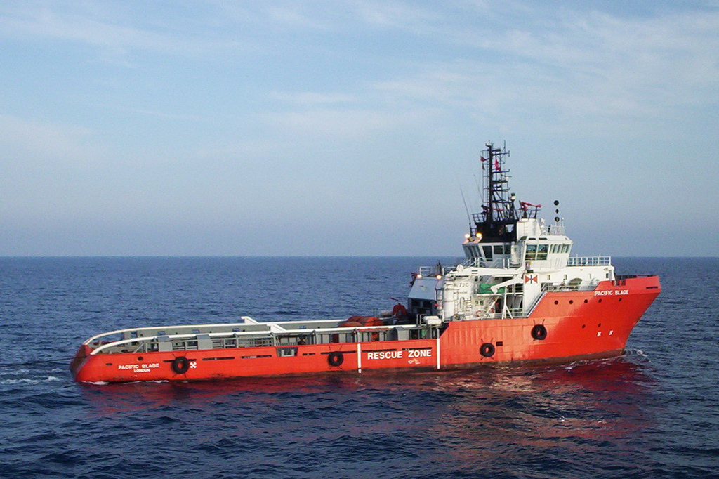 PACIFIC BLADE